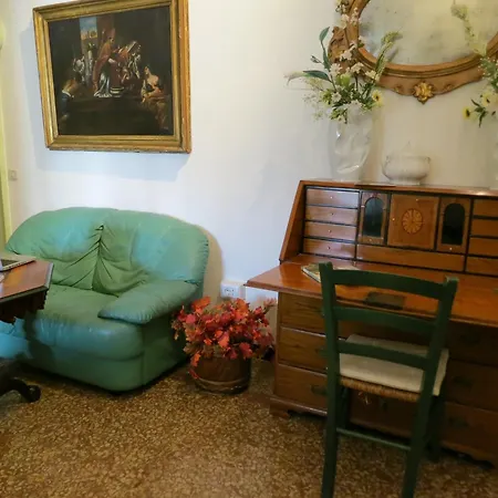 בית הארחה Casa Della Zia, By Short Holidays 3*
